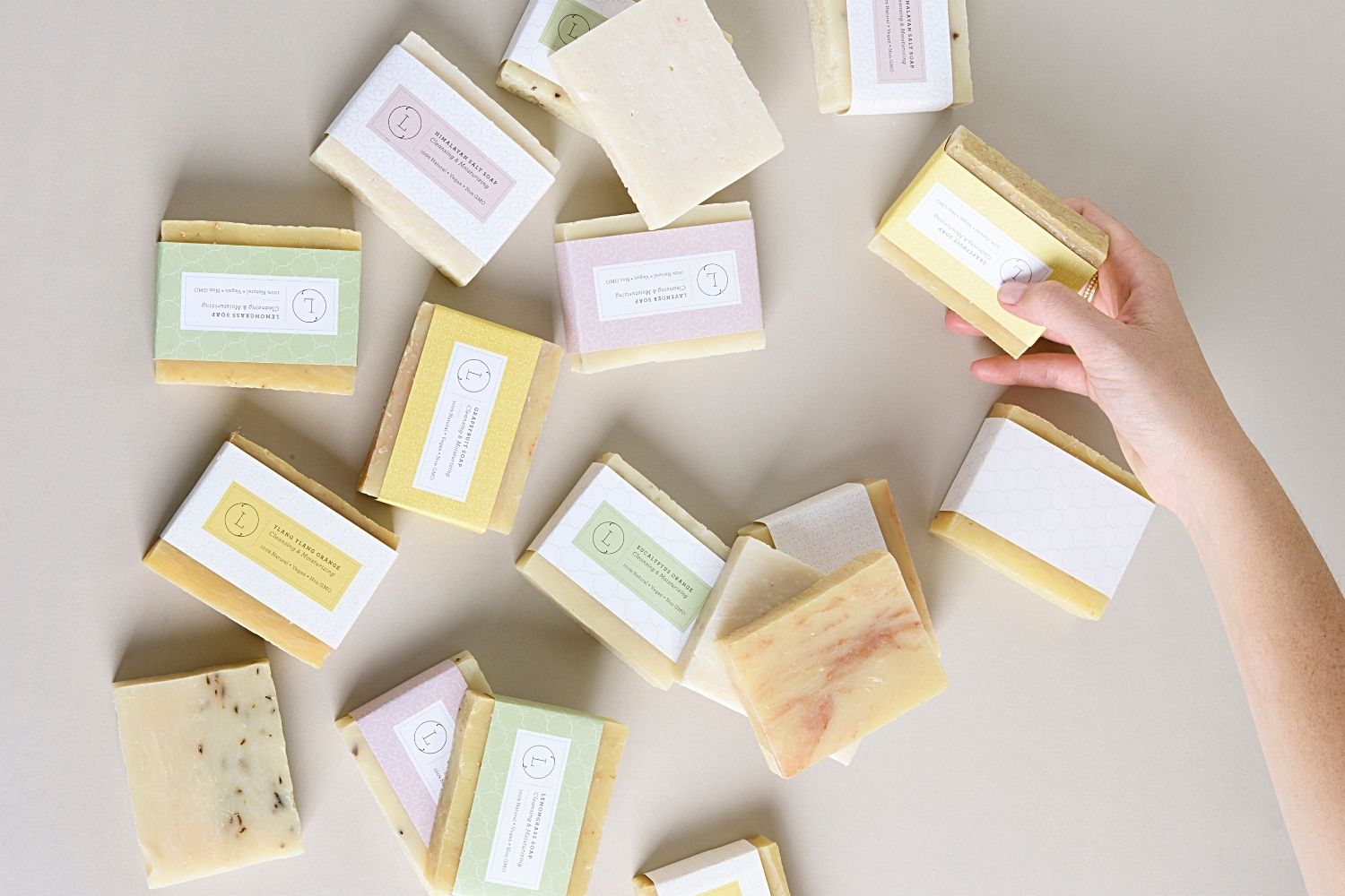 2x Natural Cold Process Soap Bar with Essential oils - Choose your scent